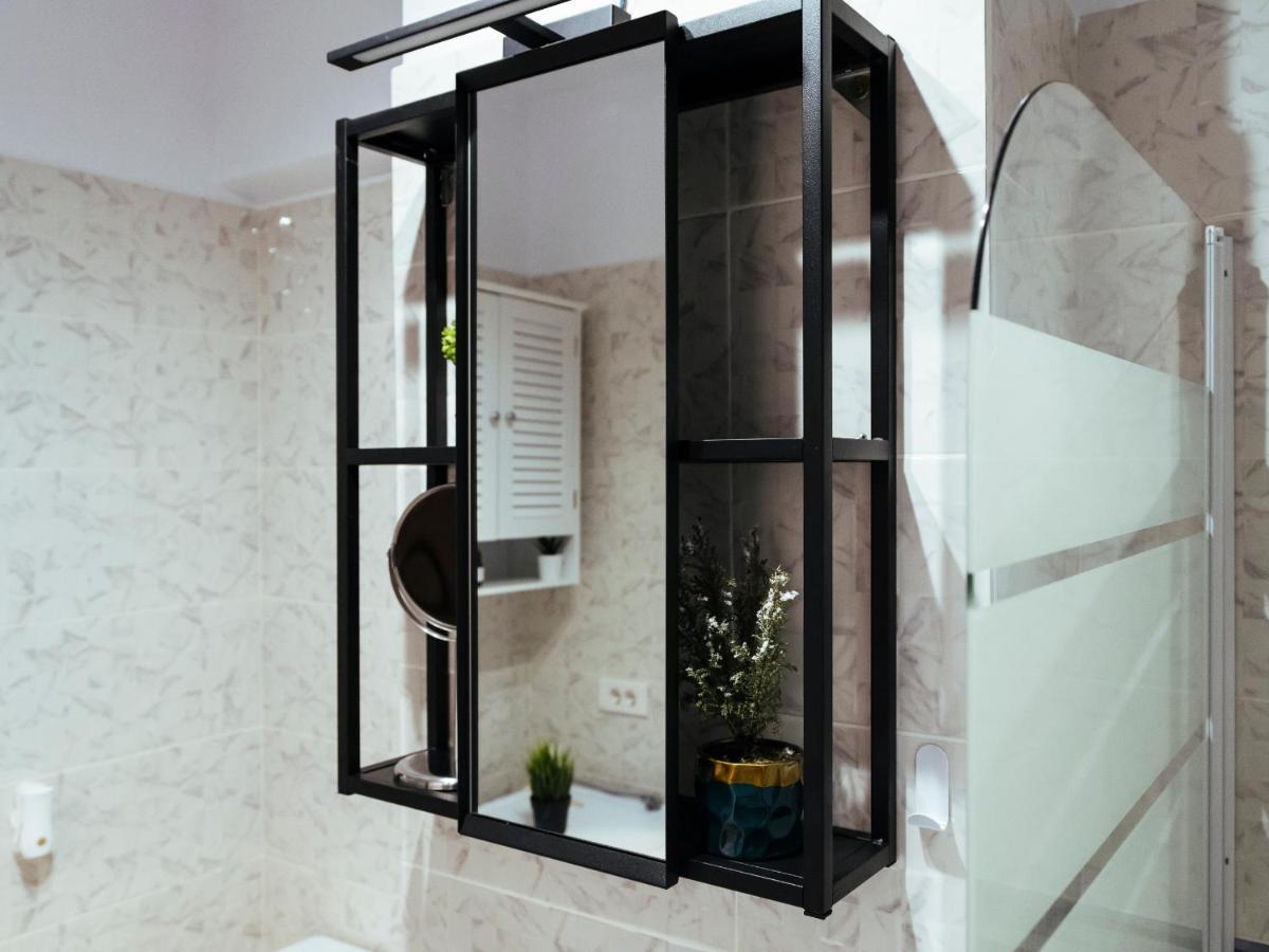 Cozy Special Pallady Apartament With Garden & Courtyard Bucureşti Exterior foto